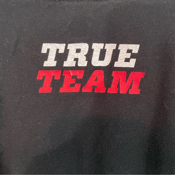 University of Dayton Flyers UD College Basketball Black T-Shirt Tee L - Picture 7 of 9